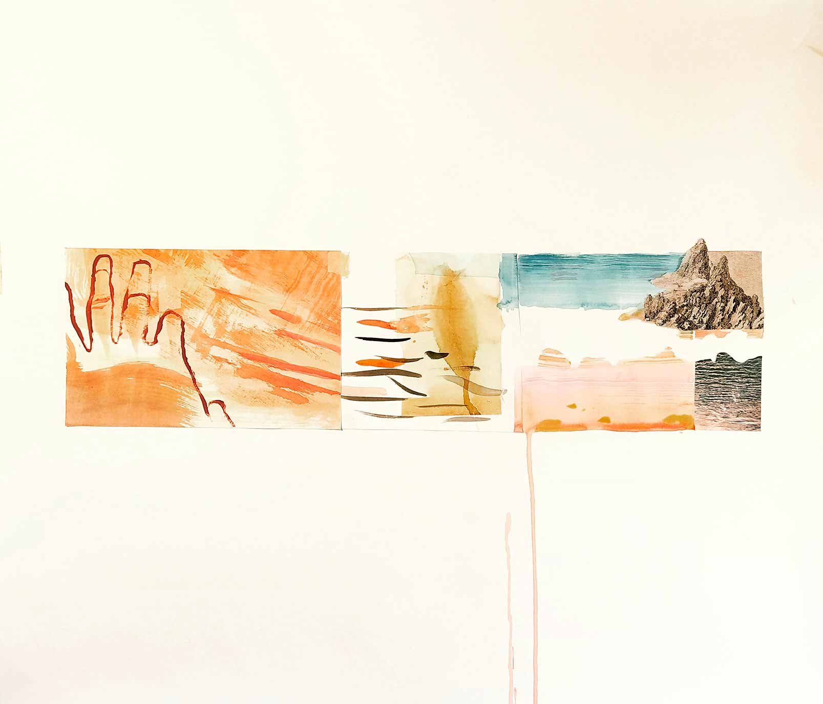 main à gauche, montagne à droite